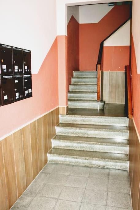 Girona Centro 7Pax Apartment Exterior photo